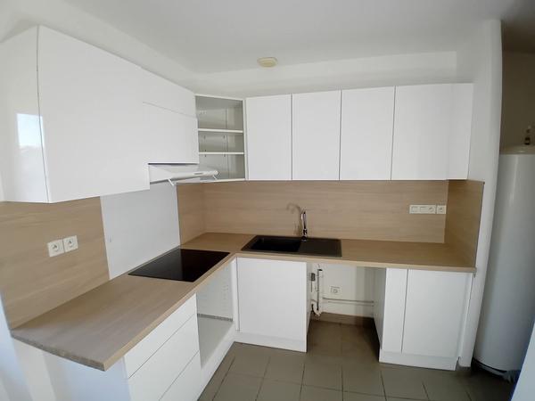 Pose de cuisine équipée par DMulti Services — photo 6